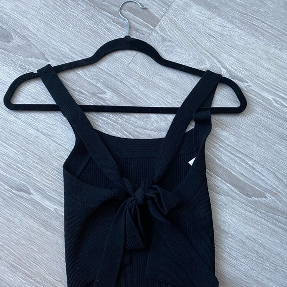 NWOT Wilfred cayenne top - Picture 2 of 2